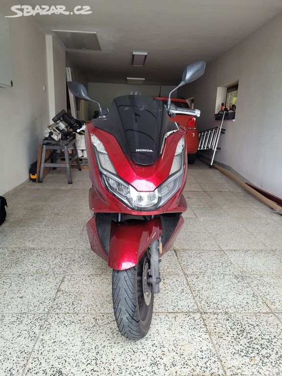 Skútr HONDA PCX 125