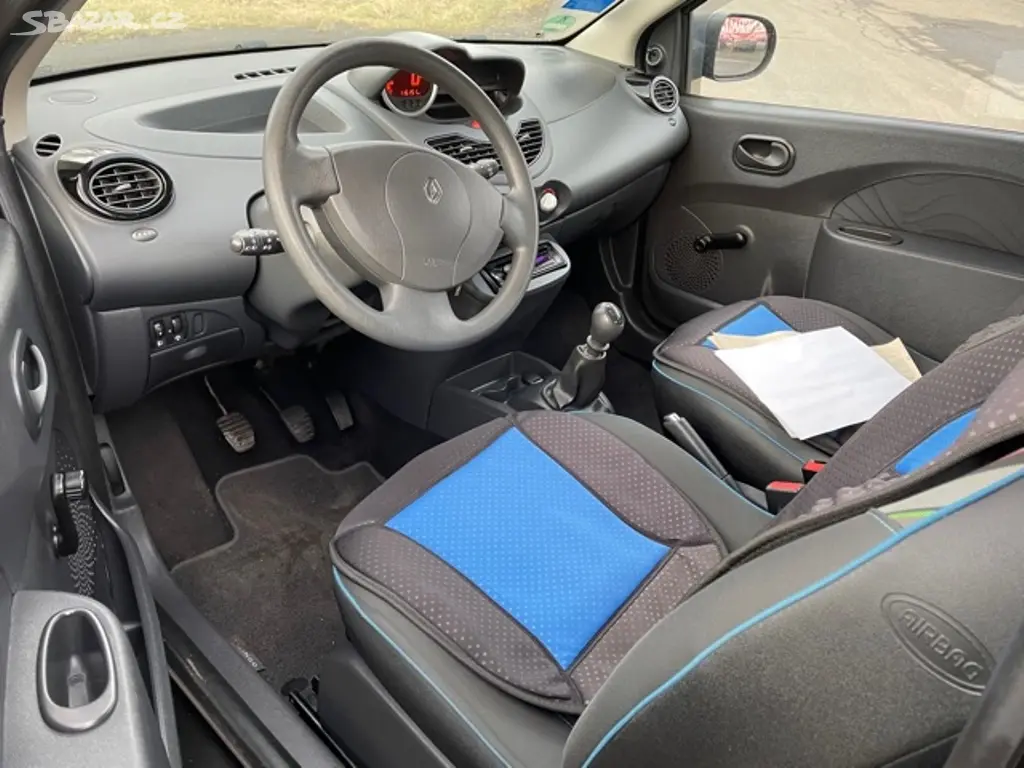 Renault Twingo 1,2i,r.v.2013,černá,serviska,stk - fotka 3