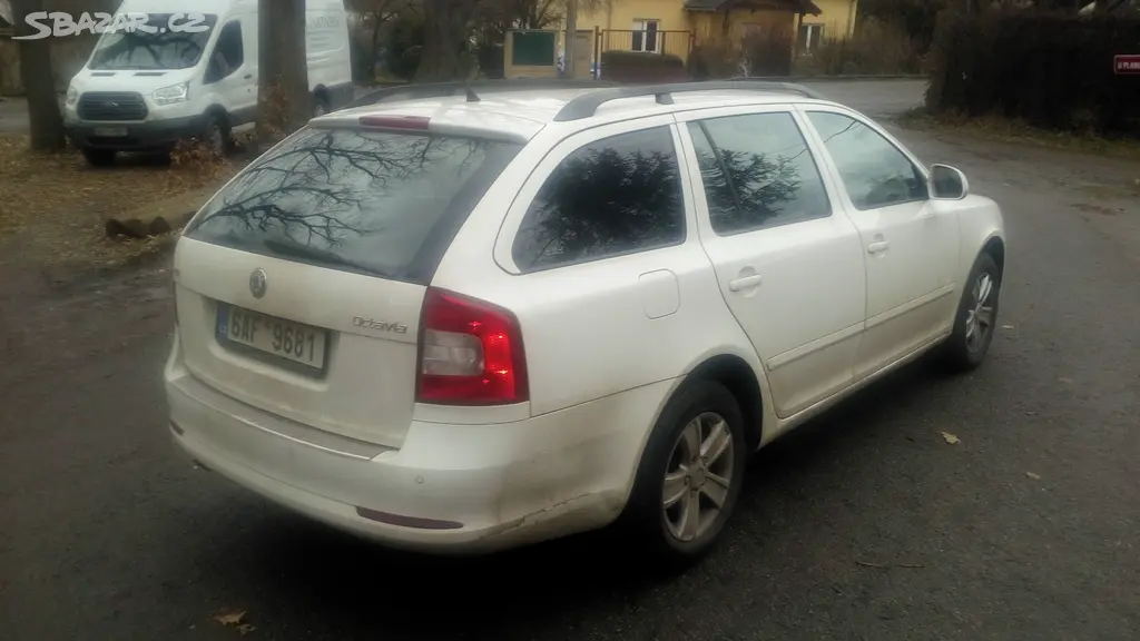 Škoda Octavia Combi II Elegance-Plus Původ-CZ-TOP - fotka 5
