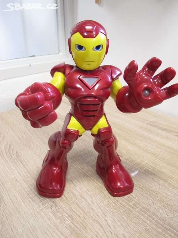 Robotická hračka Marvel Avengers- -nabídka  0536