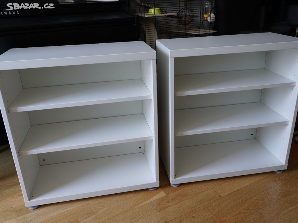 skříňka Ikea Stuva se dvěma policemi