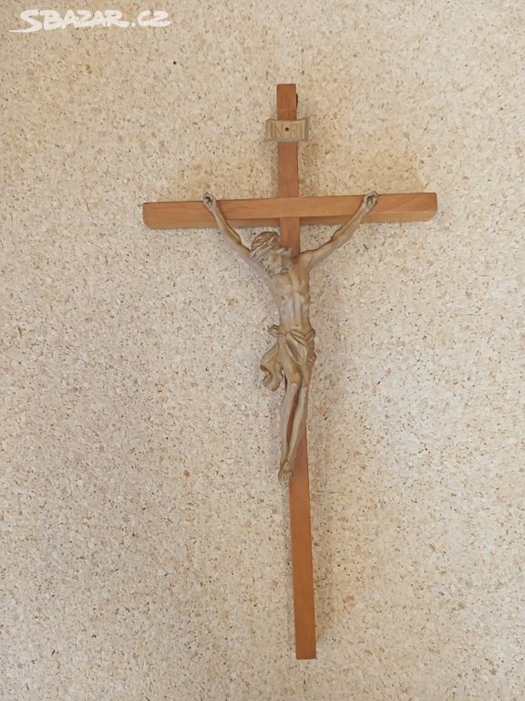 Inri, Ježíš na kříži dřevěný 35 x 18 cm