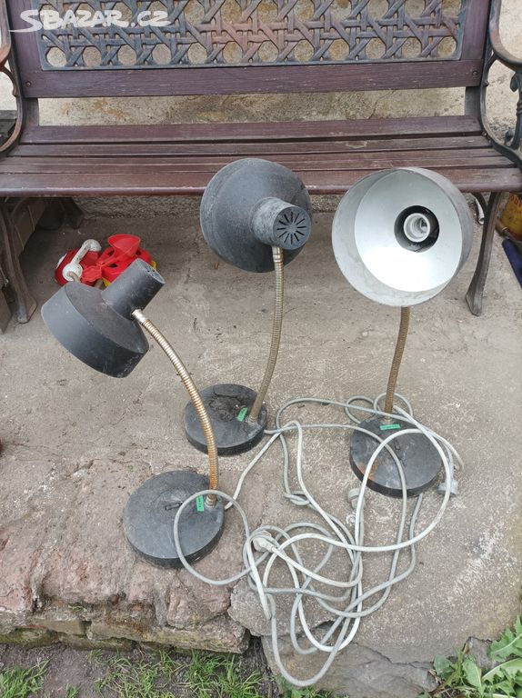 Tři staré lampy ,typ 1013 01