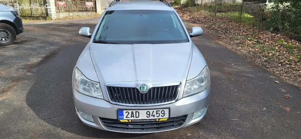 Škoda Octavia combi 1.9 TDI Elegance 77kW původ-CZ - fotka 3
