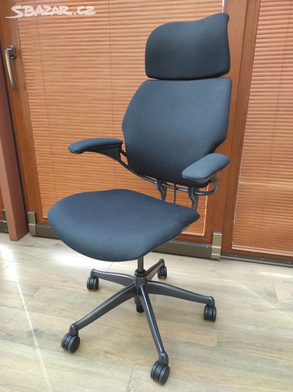 Kancelářská židle HUMANSCALE FREEDOM (PC 35000,-)