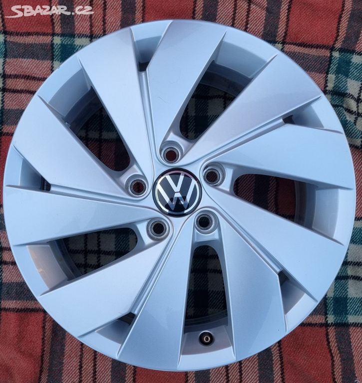 17"HEZKÉ ZÁNOVNÍ ALU DISKY 5x112 ORIG VW GOLF-8+ 7