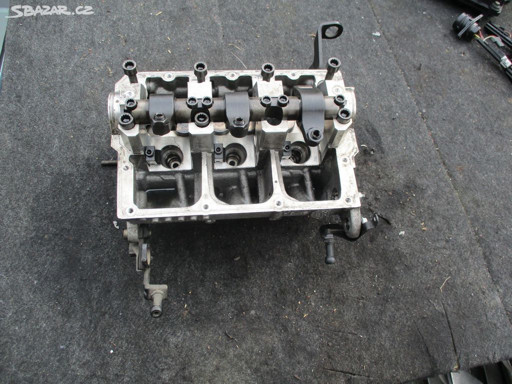 045103373H Hlava motoru 1,4TDI