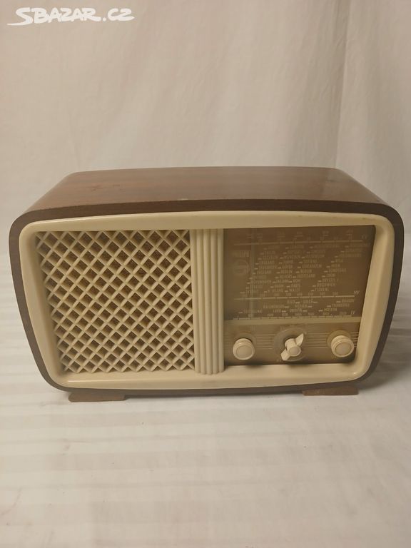 Starožitné radio Philips typ BS301