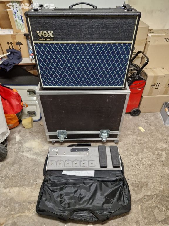 Vox Valvetronix AD120VT, Pedalboard+Přepravní case