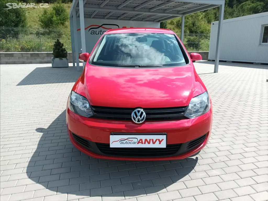 Volkswagen Golf Plus, 1,6 TDI,66KW,SERVISKA,TAŽNÉ - fotka 2