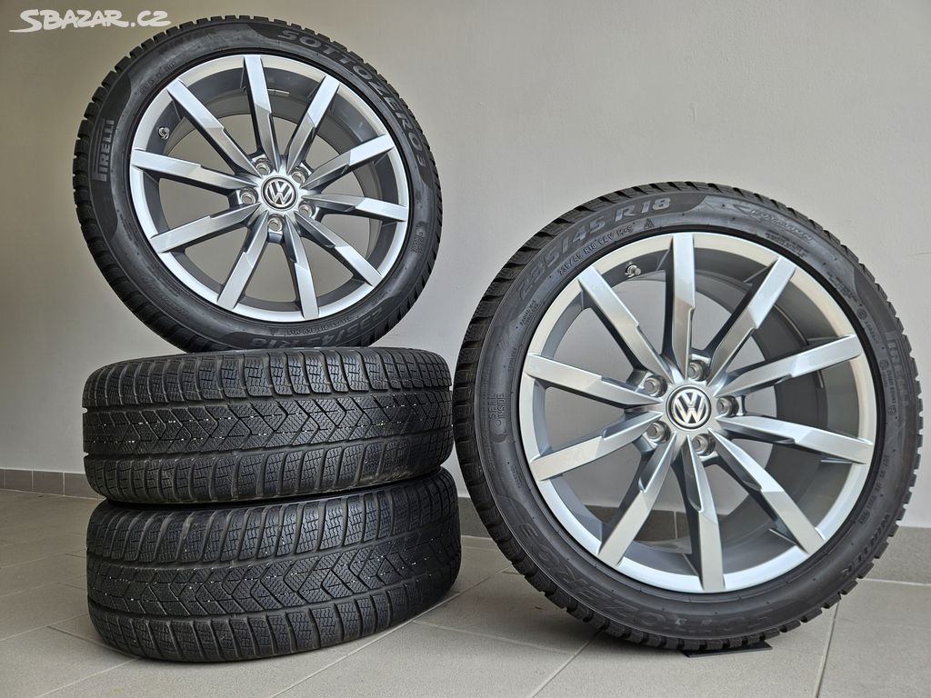 Orig. VW Monterey 5x112 Zimní 235/45/18 - zánovní