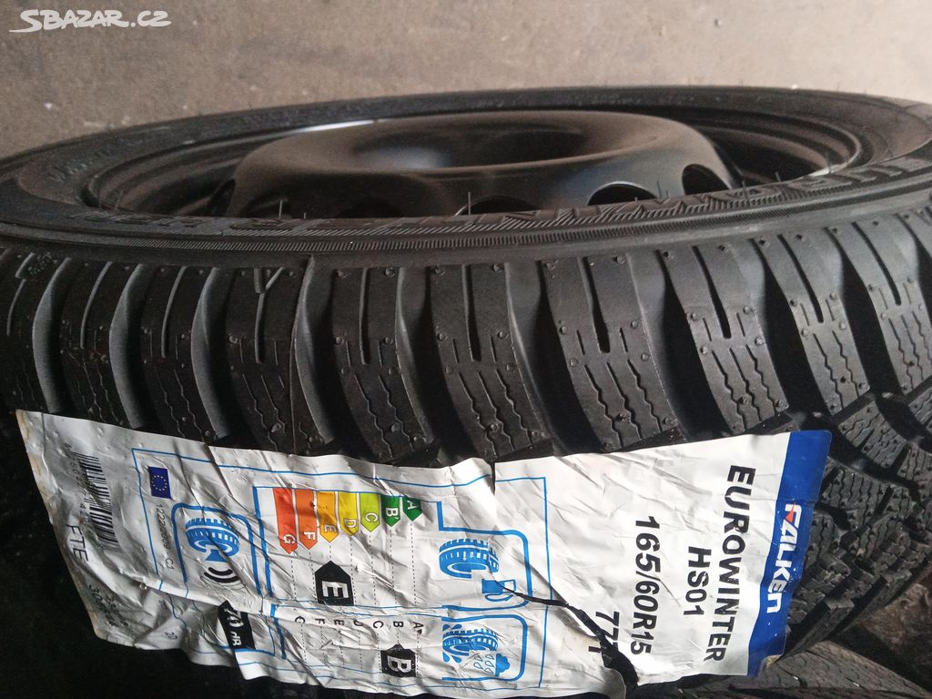 Nové plech.disky + zimní pneu na Toyota Aygo 2,