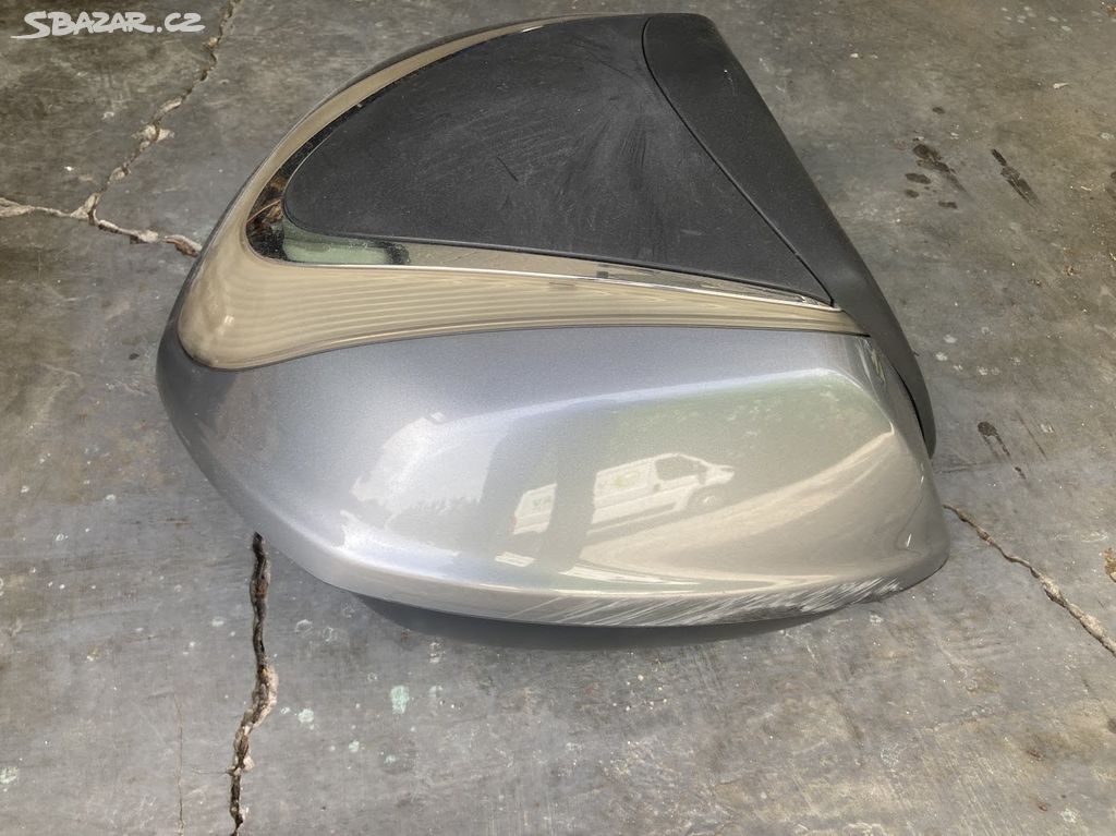 Originál kufr / topcase Honda, poškozený, levně