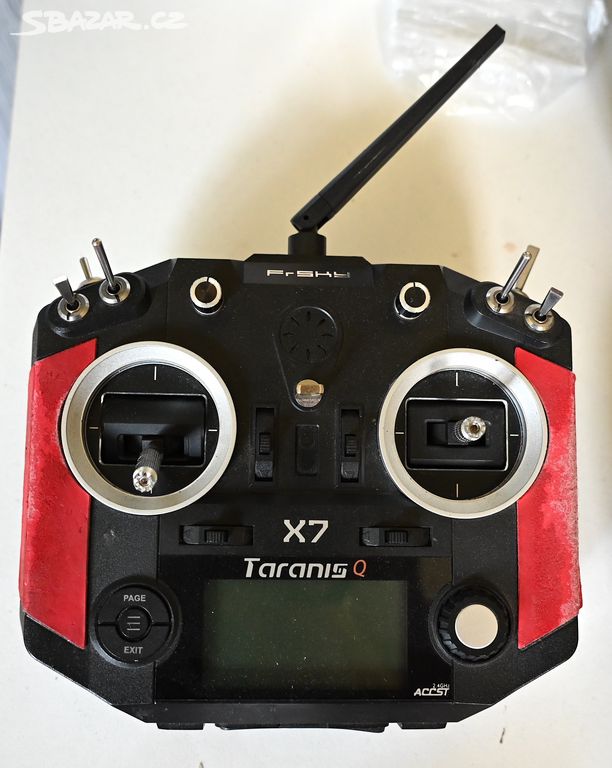 Prodám vysílač FrSky Taranis Q X7 + Frsky R9M