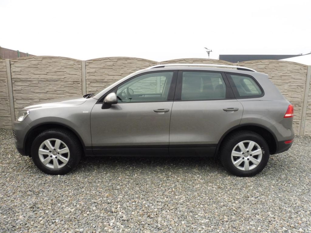 Volkswagen Touareg 3.0TDi 4x4 240PS 186000KM 1A!!