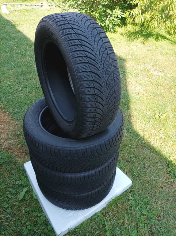 Prodám 4ks zimní pneu Nexen 205/55 R16 91H