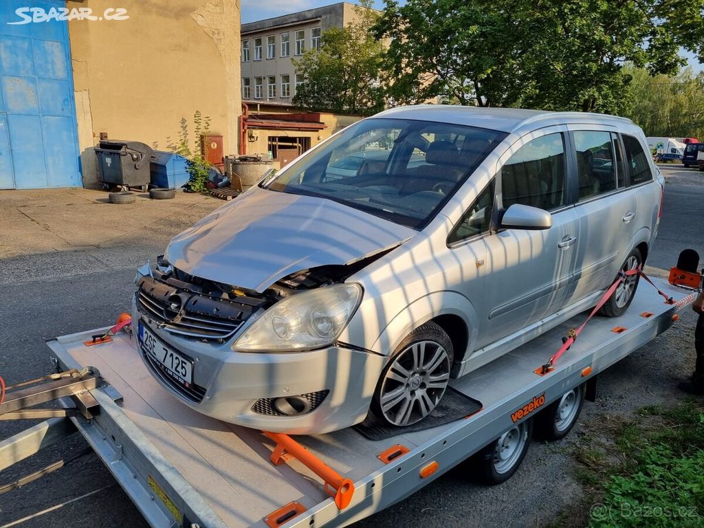 Opel Zafira Family B, rok 2008, 1910/110kW