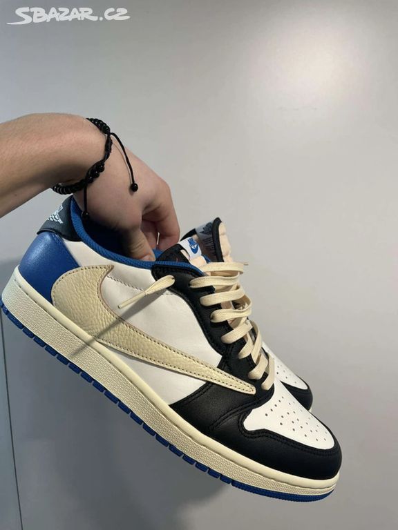 Jordan 1 Retro Low OG Fragment x Travis Scott