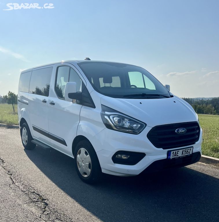 FORD TRANSIT CUSTOM 9 míst 2021 2.0TDCI 120 746 KM