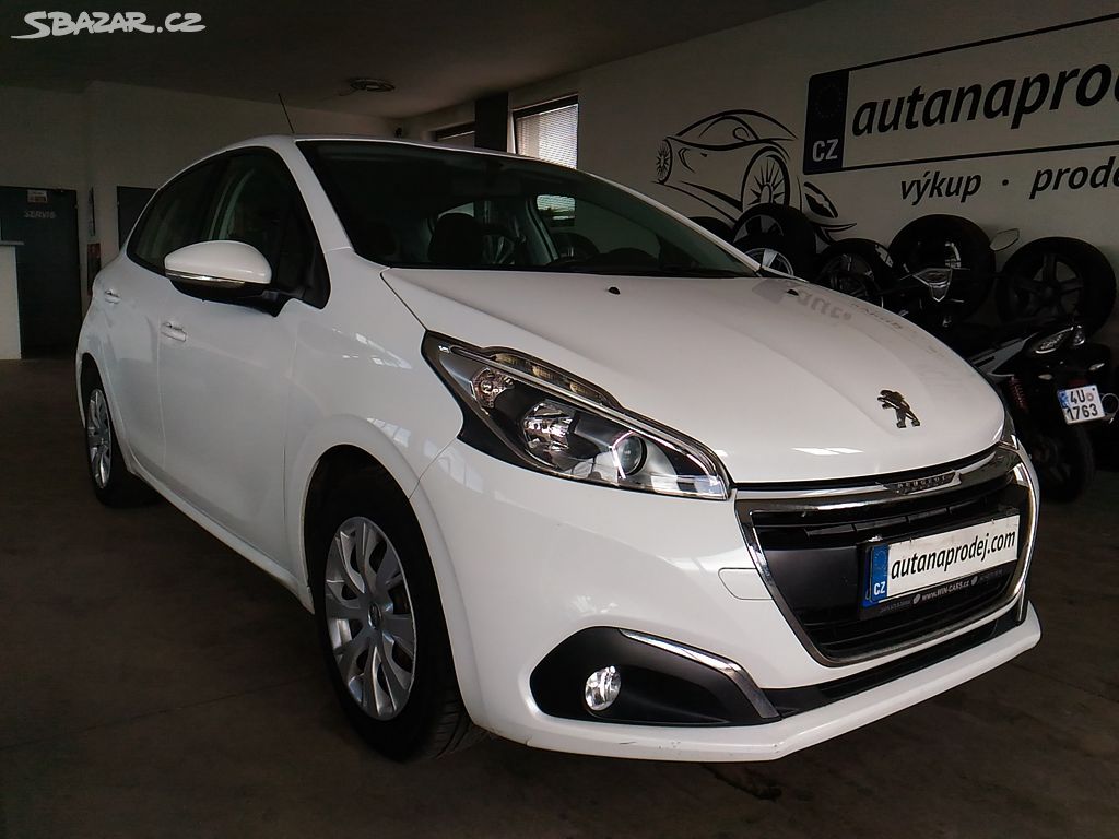 PEUGEOT 208 1,0I,50KW,KLIMA,SERVISKA,KOUPENO V ČR