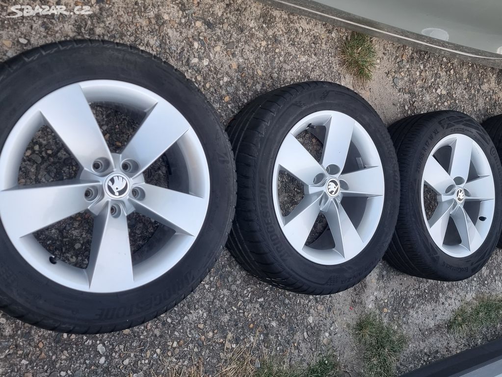 Škoda Karoq 57A601025H alu kola 17" Ratikon s pneu