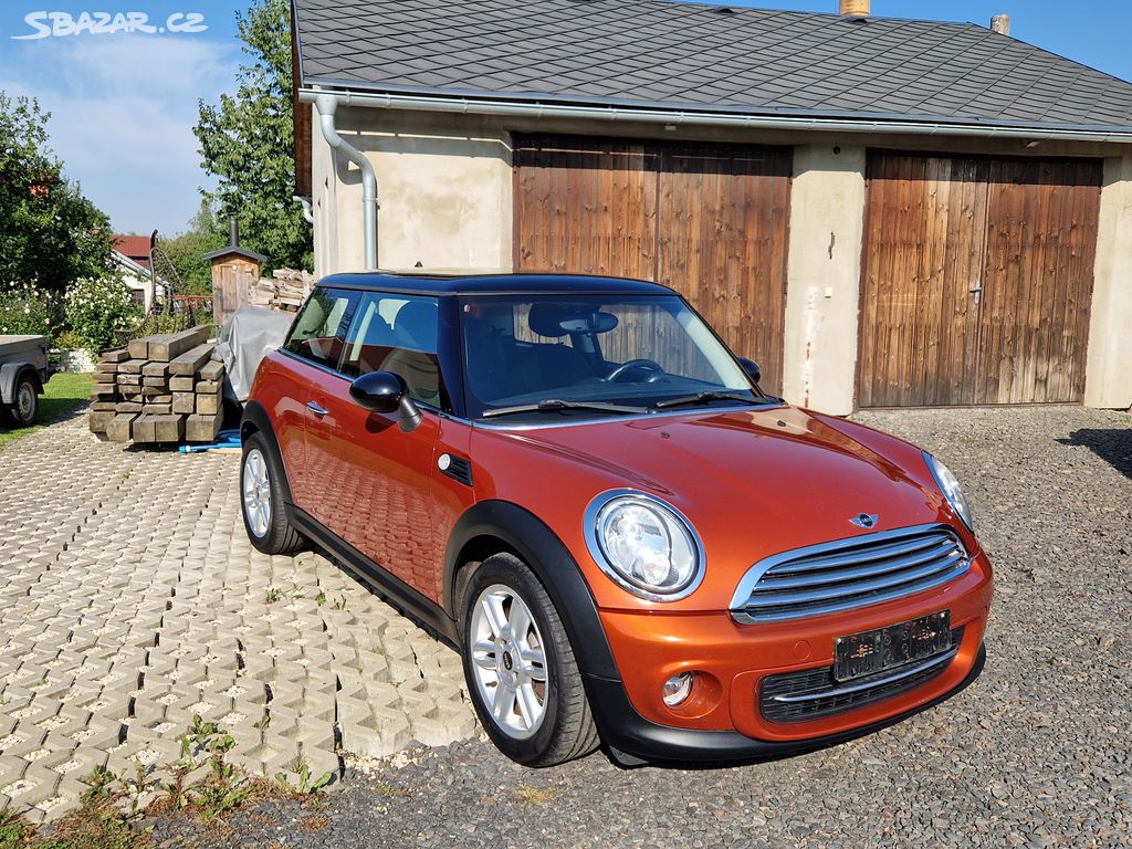 Mini Cooper 1.6 90kW, kompletní serviska