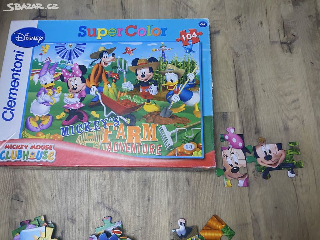 Clementoni supercolor puzzle 104ks Mickeyho farma