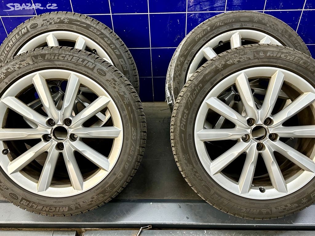 Orig.sada alu kol vč.pneu AudiA6 Allroad 5x112 R19