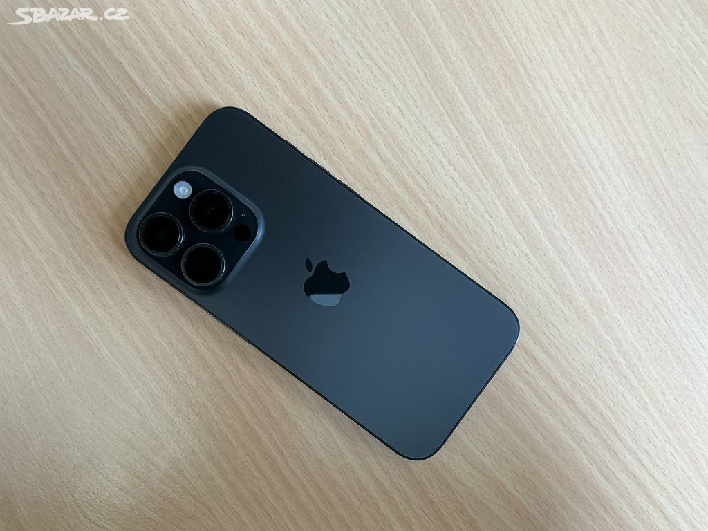 iPhone 15Pro, 128GB + kryt PeakDesign