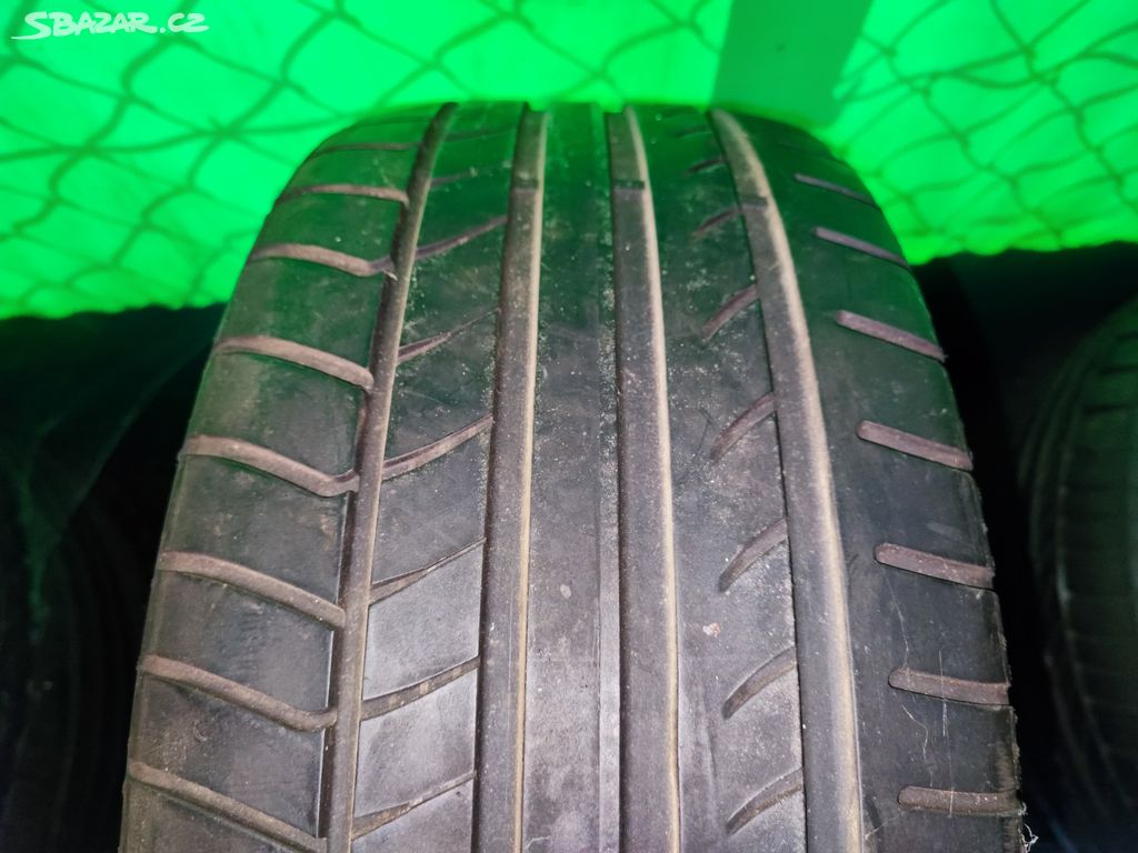 1x Letní pneu 225-45-17 R17 R Dunlop pneumatika