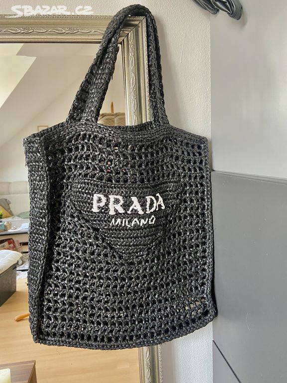 Černá pletená taška Prada Crochet Tote bag