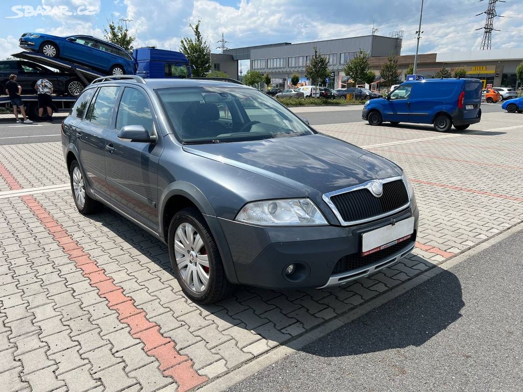 Škoda Octavia Scout 2.0 TDi 4x4 koup. ČR serviska