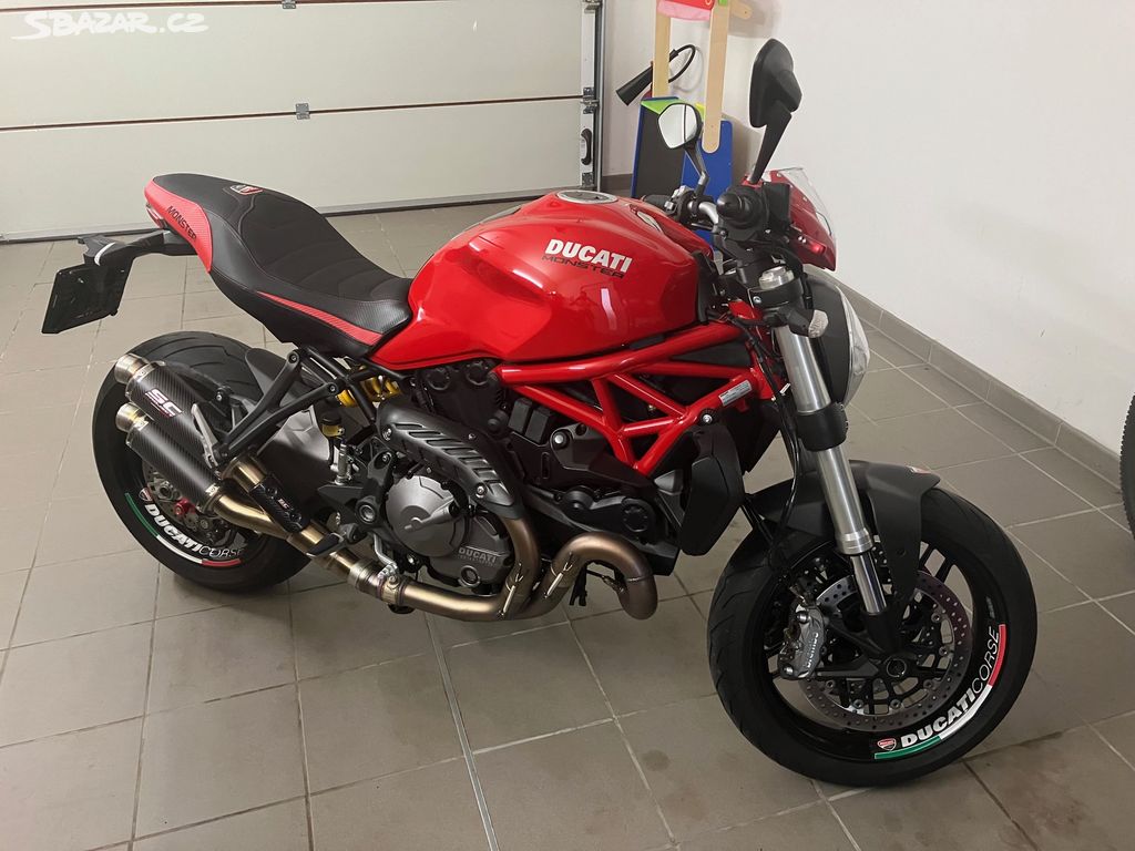 Ducati Monster 821