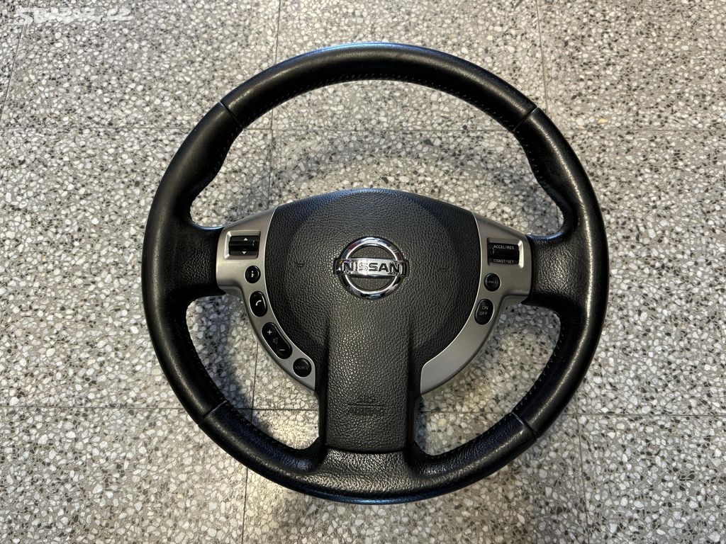 Volant Nissan Qashqai J10