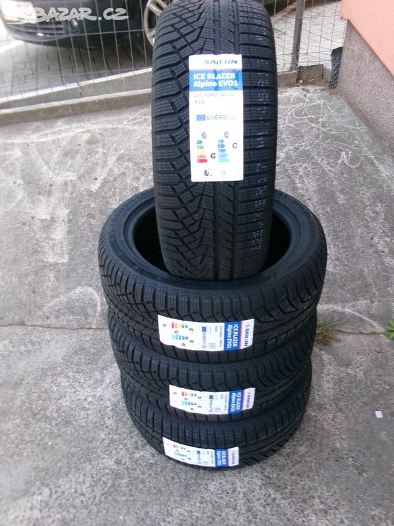 Zimní 225/45/17 225 45 17 225/45R17 R17 225-45-17