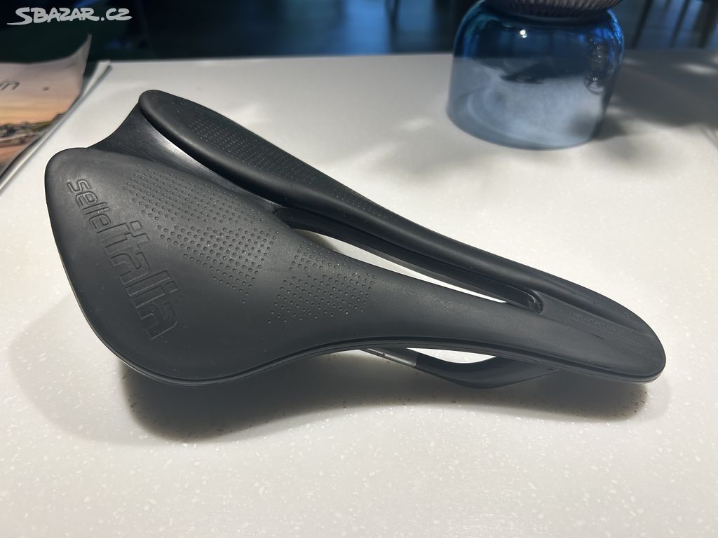 Selle Italia 145 mm Ocel Sedlo