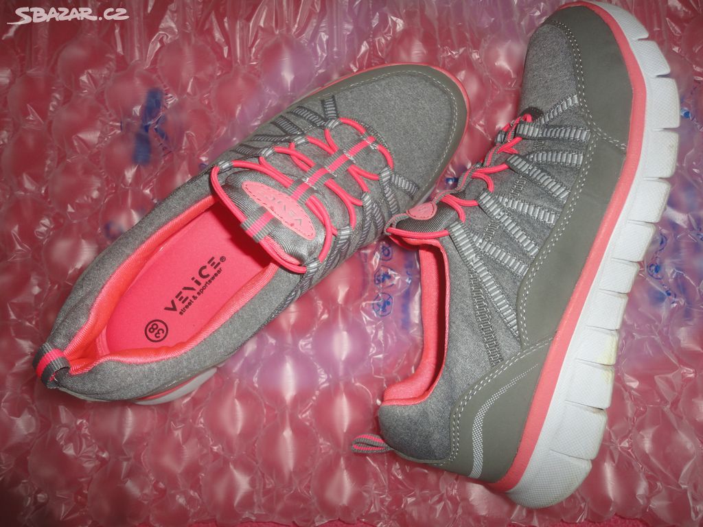 Jako nove tenisky VENICE vel. 38 z DEICHMANN Pardubice Sbazar.cz