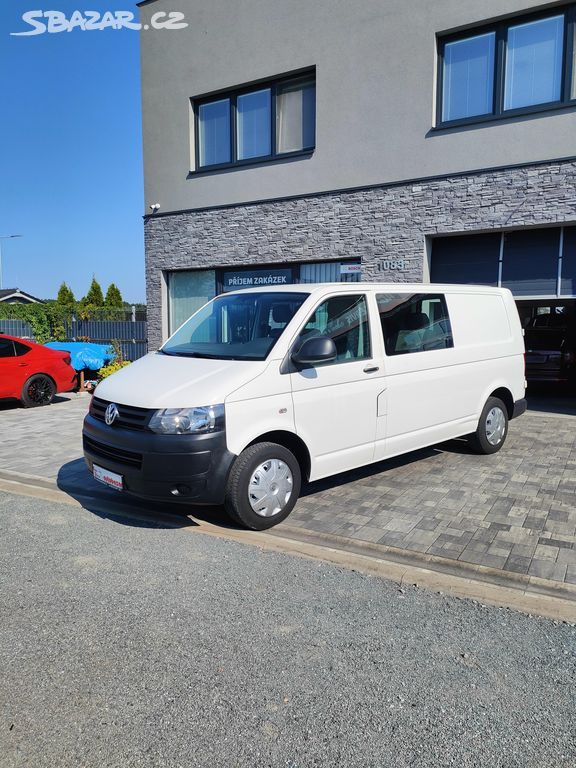 VW T5 2.0TDI 103KW LONG 5MIST TAŽNÝ