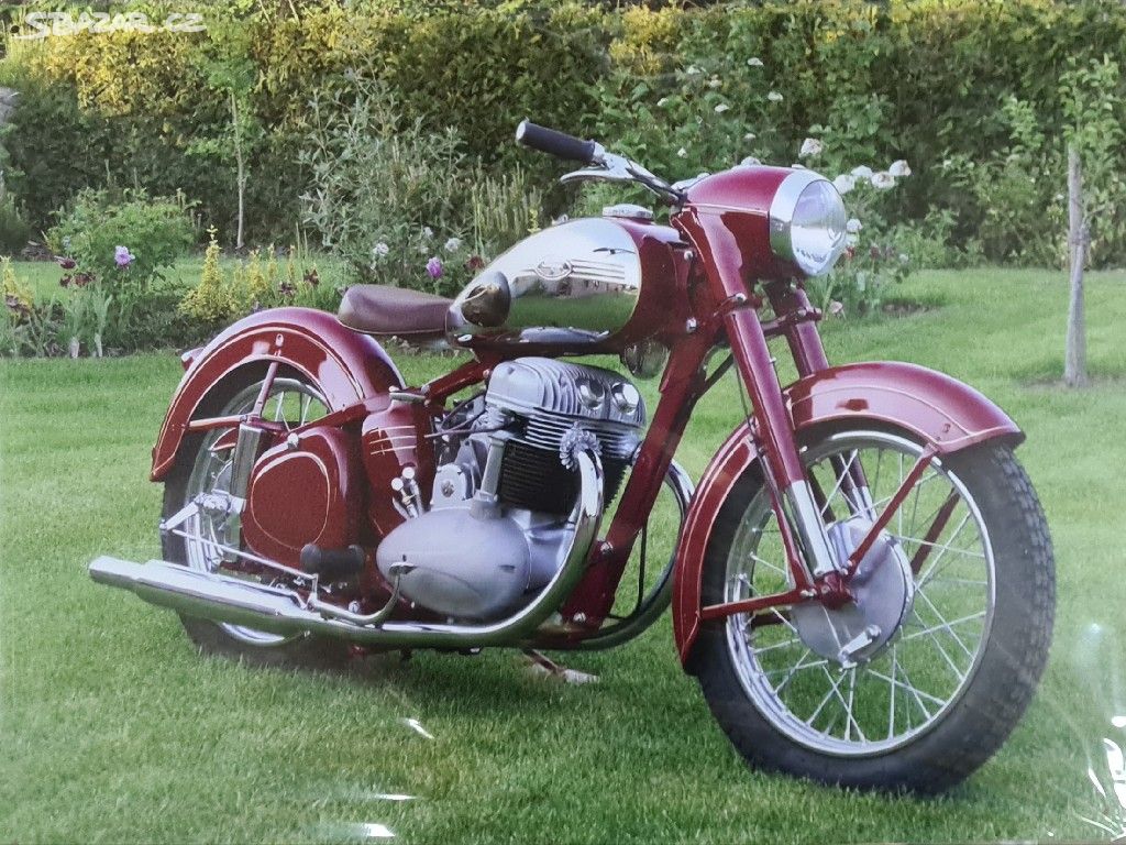 Cedule kovová retro JAWA RED