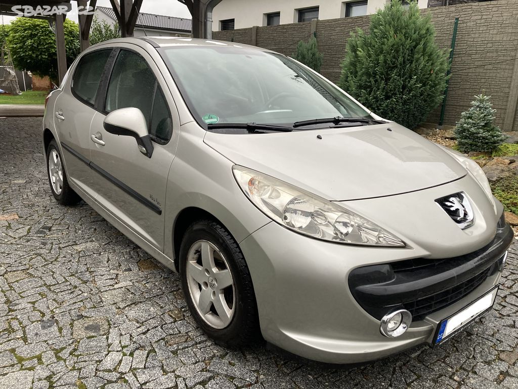 Peugeot 207 1.4 benzín PO ROZVODECH