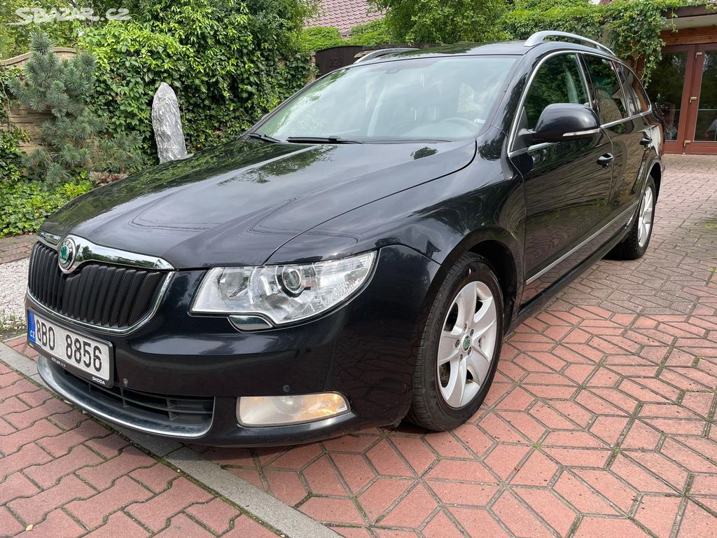 Škoda Superb 4x4 SERVIS! KŮŽE DSG NOVÁ STK