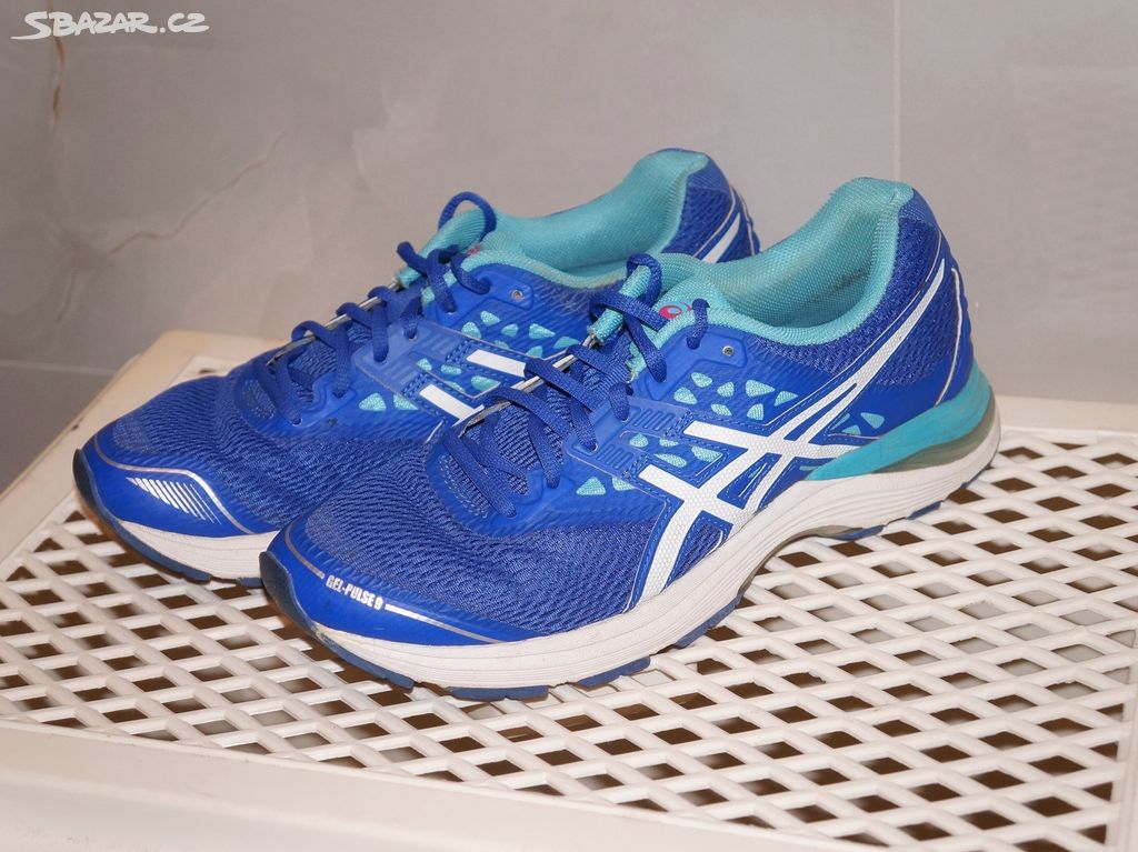 Skoro nové tenisky 40,5 sportovní boty Asics 25,5.