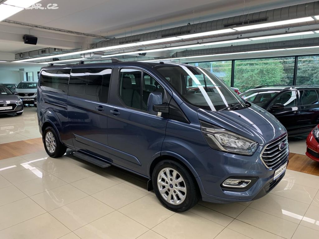 Ford Tourneo Custom, Titanium 2,0EcoBlue L2, ČR