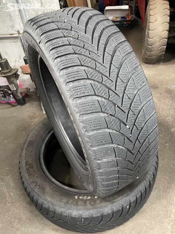 205/55 r16 Zimni pneu semperit Č.765