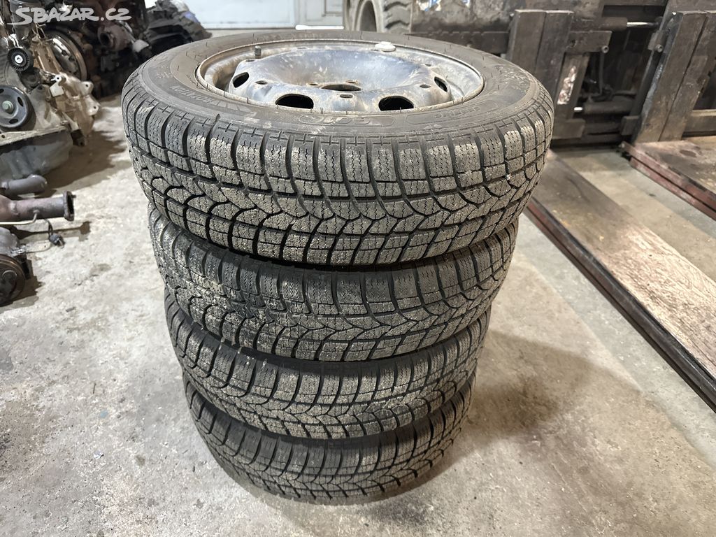 Zimní pneu Škoda Fabia 14 165/70R14