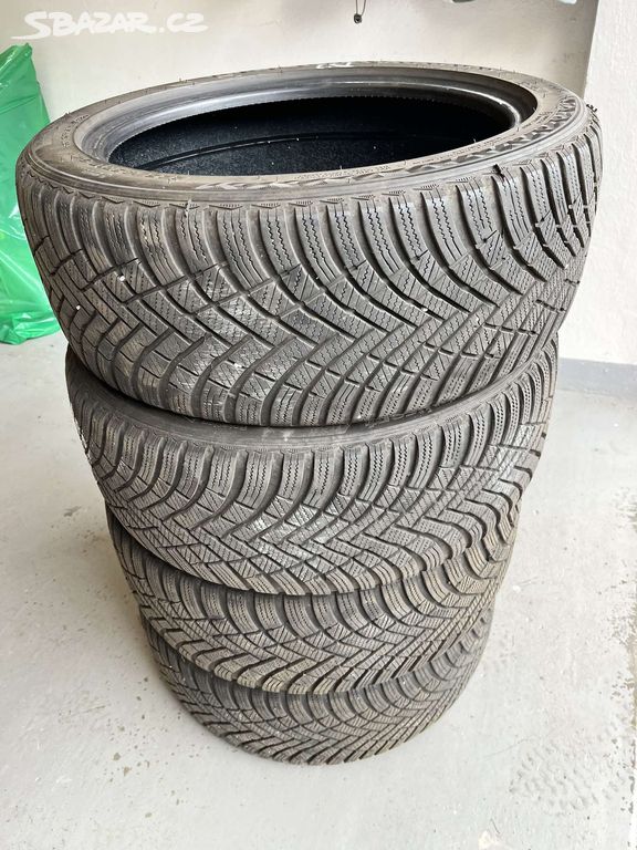 Zimní pneu HANKOOK W462 ICEPT RS3 225/45 R17 94H