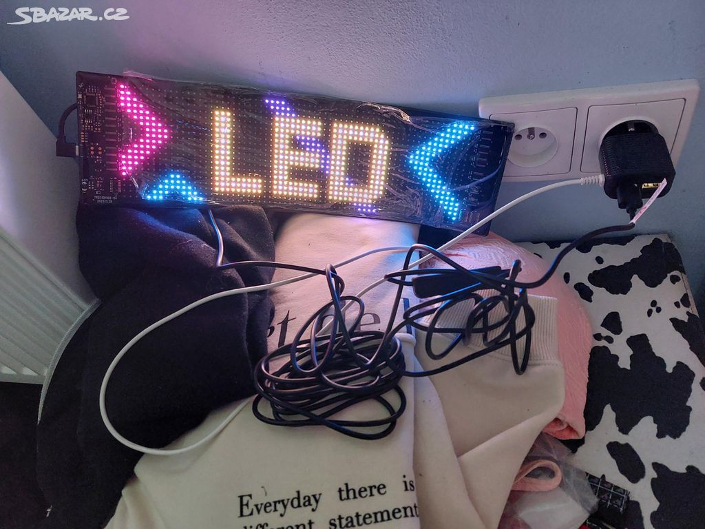 LED 12/220V nápis,Auto,REKLAMA,VÝLOHA, programov