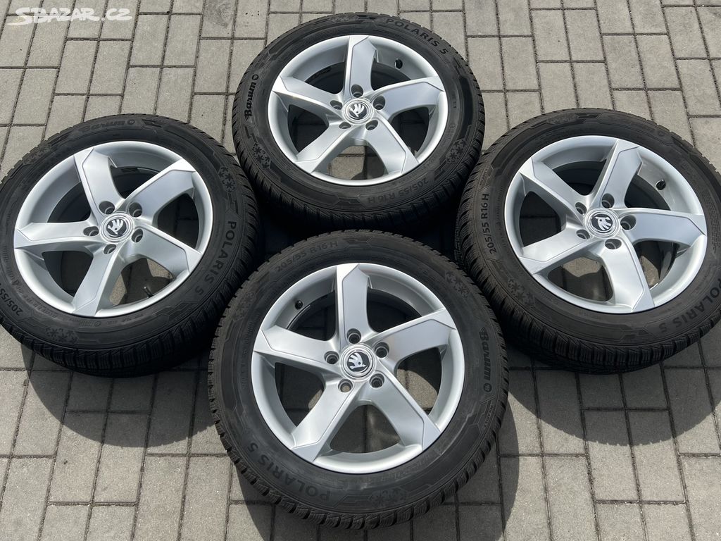 Octavia - 16" alu + zimní 205/55 R16 Barum, DOT