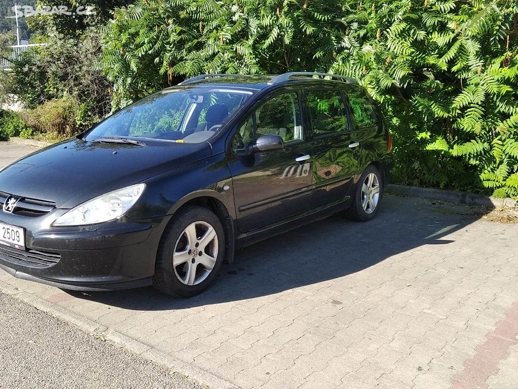 Peugeot 307sw 2.0i 7míst