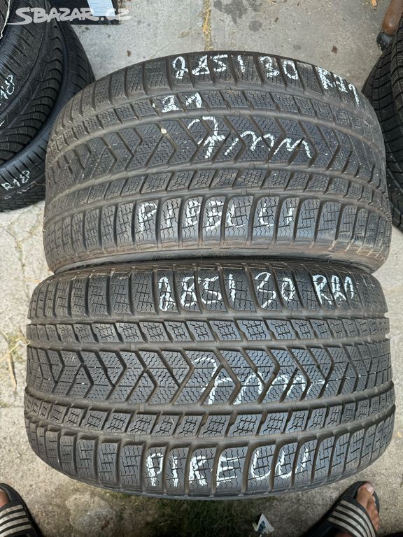 Zimní pneu 2x285/30 R21 Pirelli